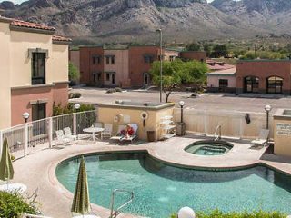 5 2 Fairfield Inn & Suites Tucson